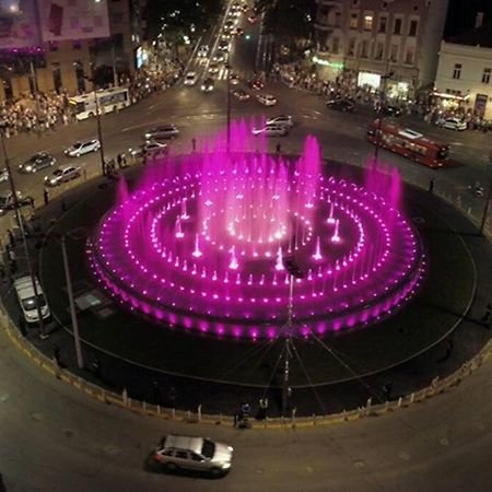 See U In بلغراد المظهر الخارجي الصورة